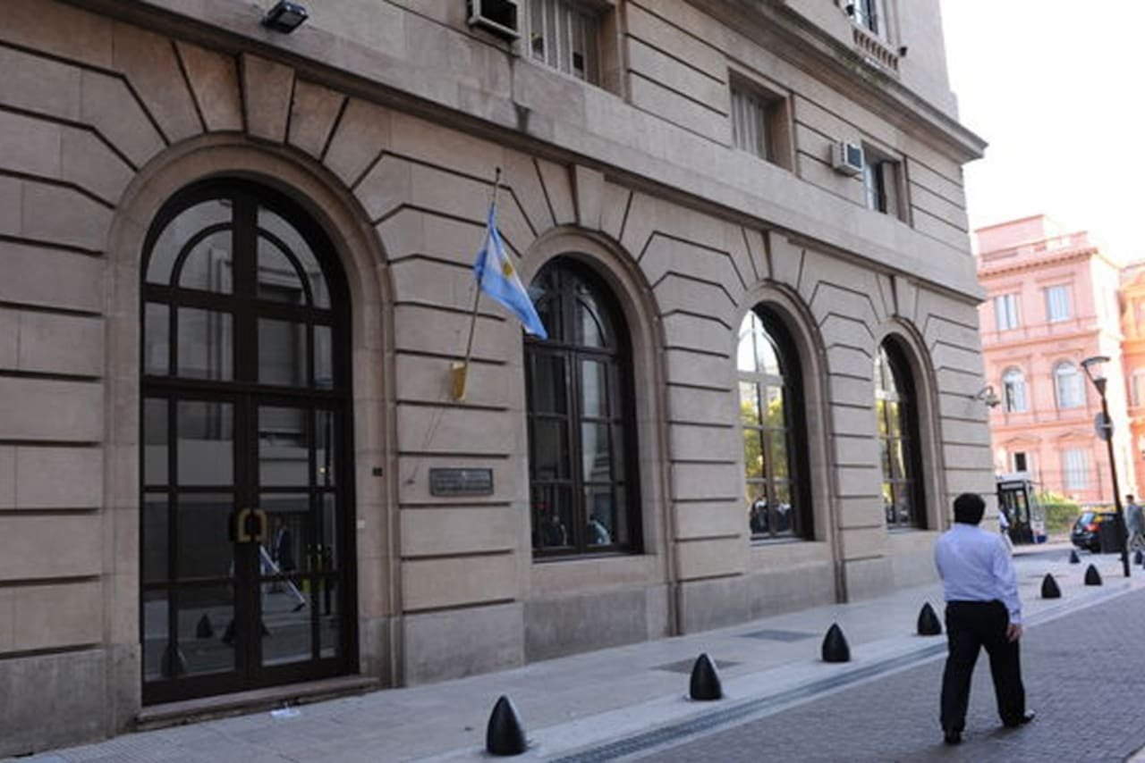 edificio de la ex side ubicado en 25 de QYPIK2EXQRHSVGPYB44F2AMY3Y